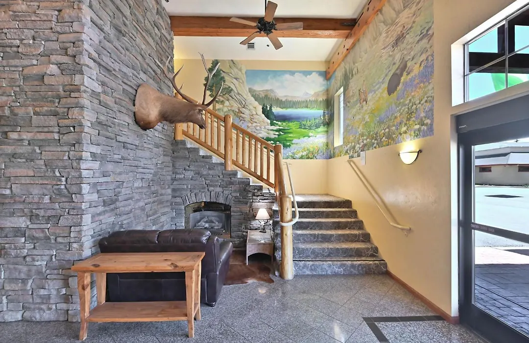 Murphys Suites-1