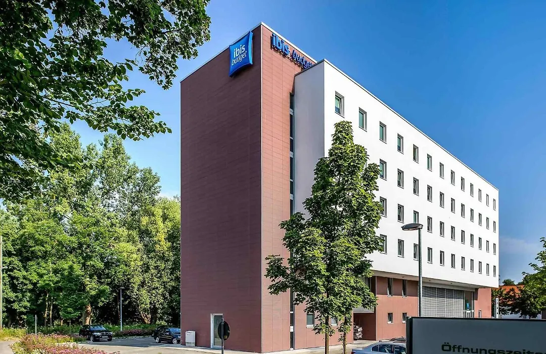 ibis budget Augsburg City-1