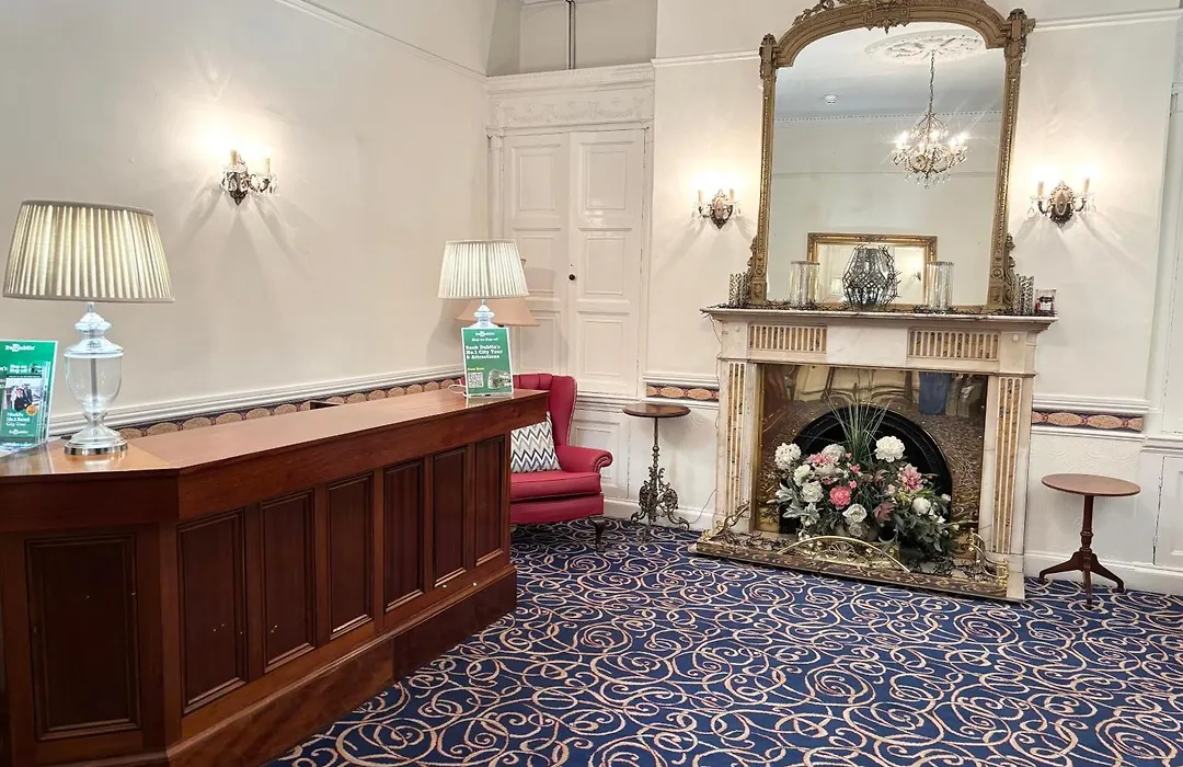 Dergvale Hotel-1