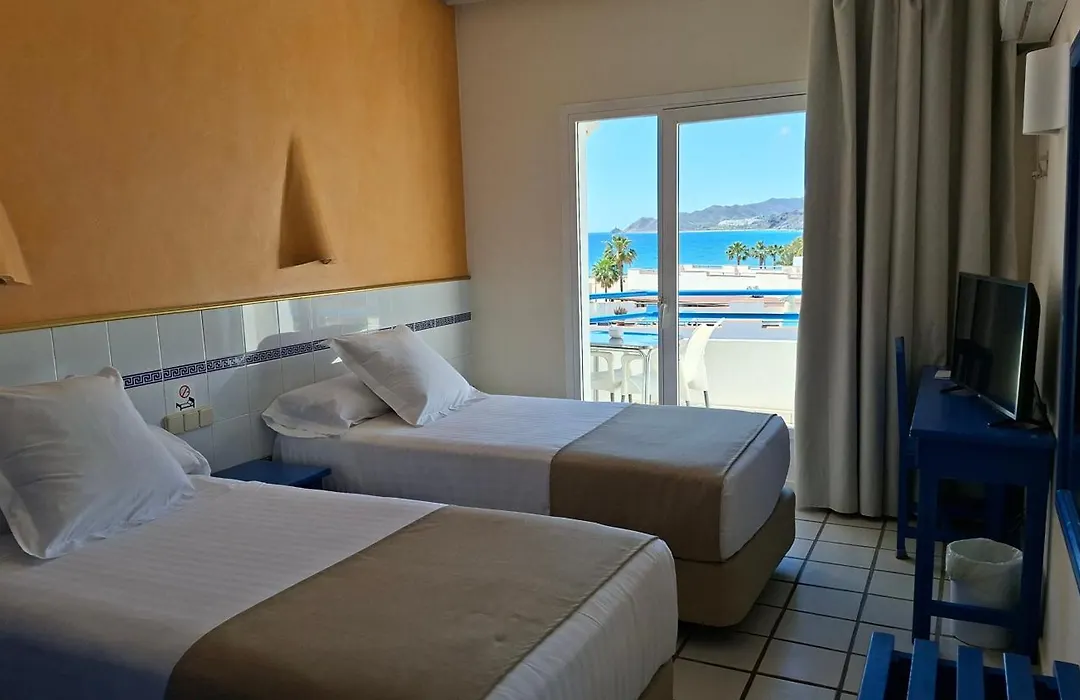 Hotel Playa Bocaina-1