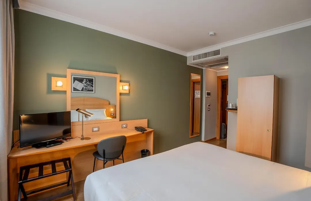 Tulip Inn Turin West Rivoli-1