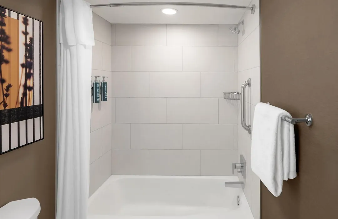 Doubletree By Hilton Springfield-1