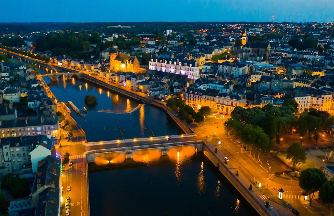 Fasthotel Laval-1