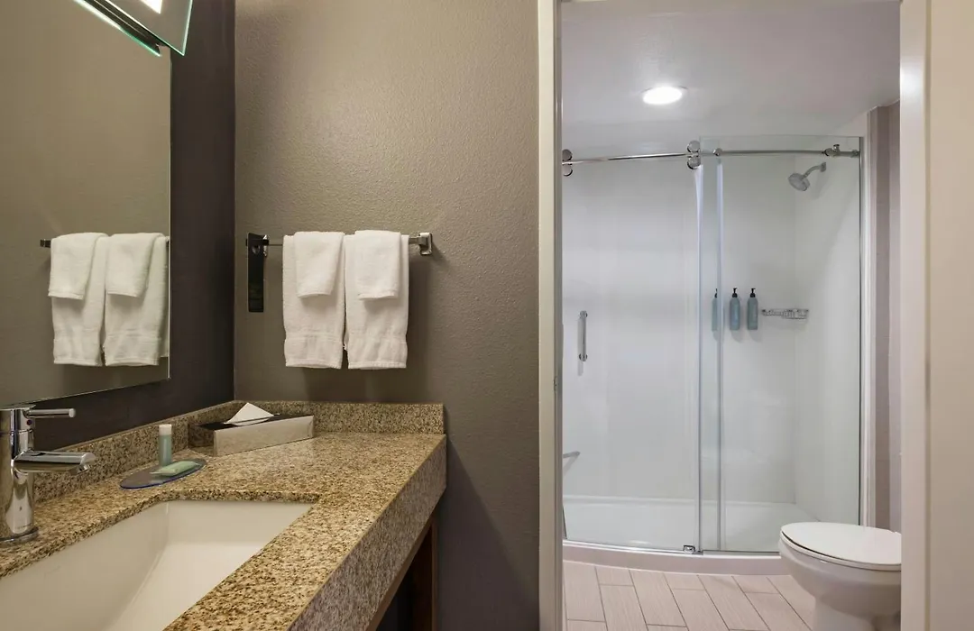 Courtyard By Marriott Sacramento Midtown-1