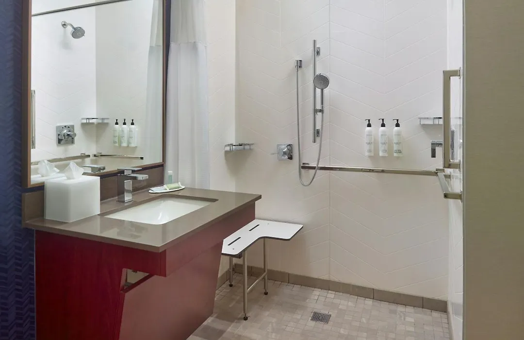 Fairfield Inn & Suites By Marriott Frederick-1