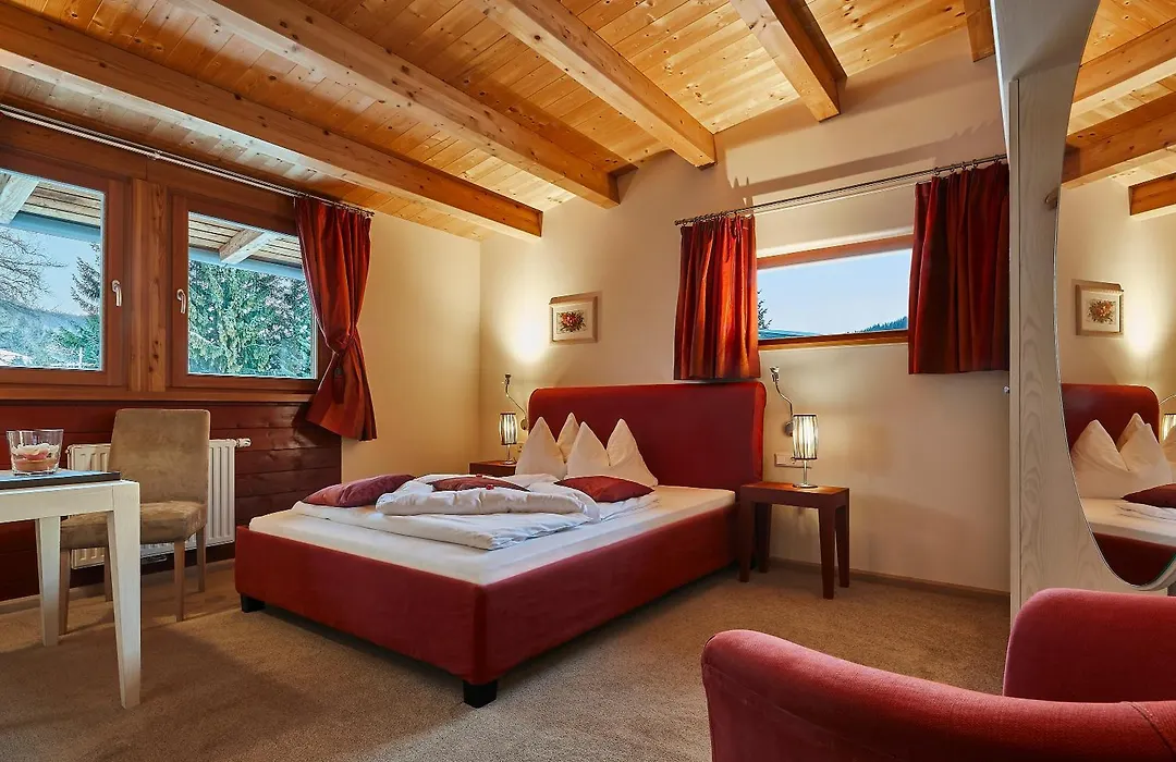 Dolomit Boutique Hotel-1