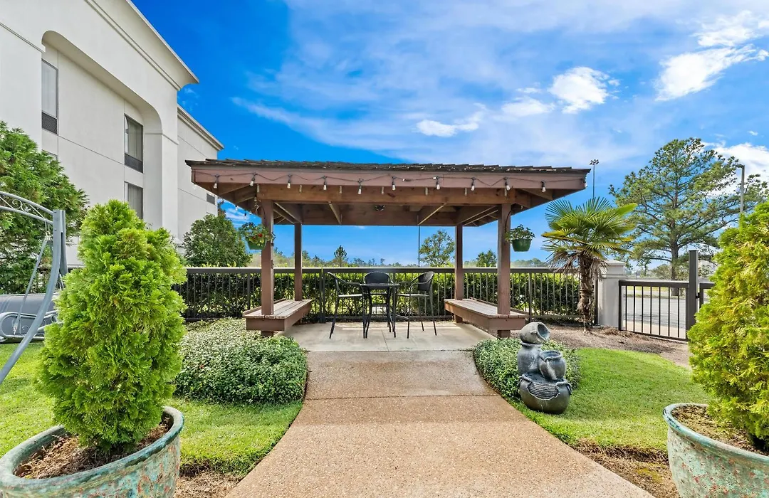 Hampton Inn & Suites Tifton-1