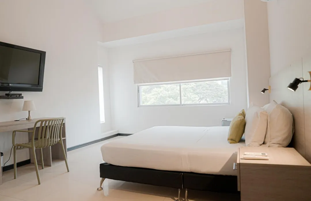 Basic Hotel Chipichape By Hoteles Ms-1
