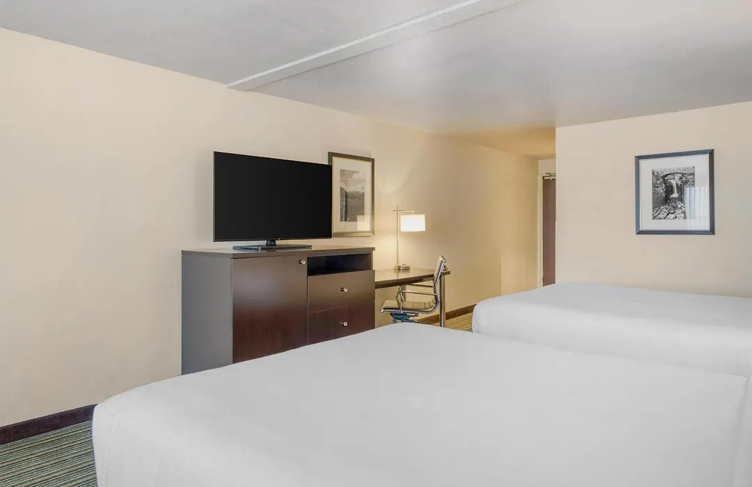 Best Western Alderwood-1