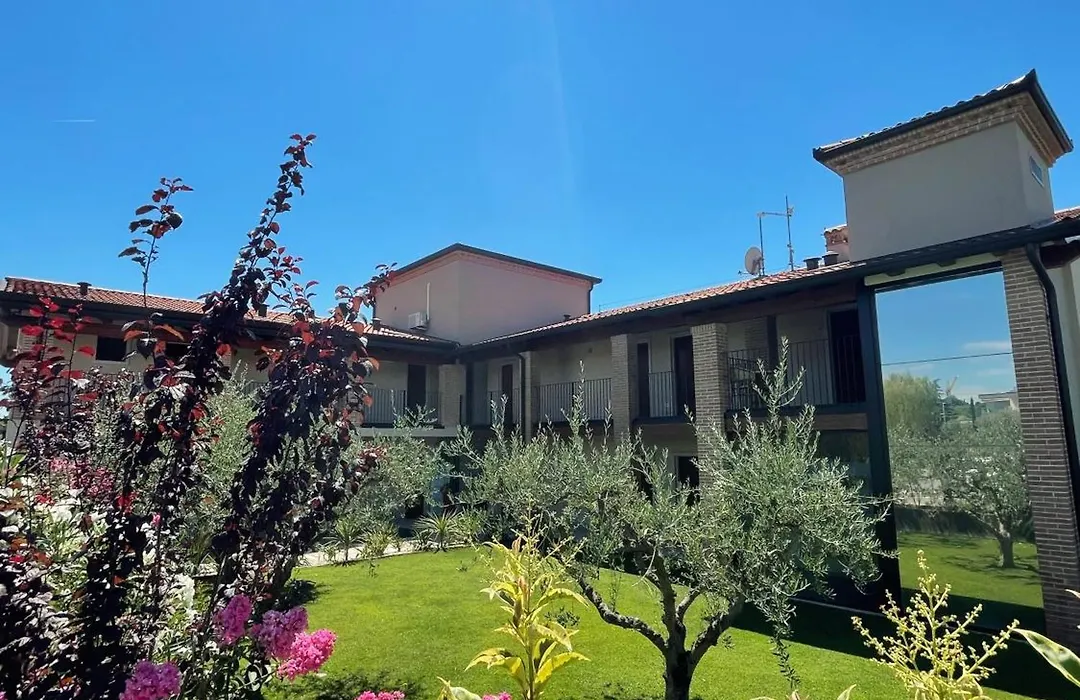 Hotel Relais Agli Olivi-1