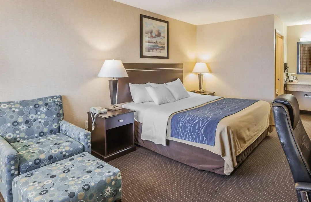 Comfort Inn On The Bay-1
