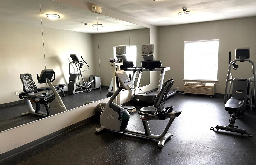 Garner Hotel Liberal North By Ihg-1
