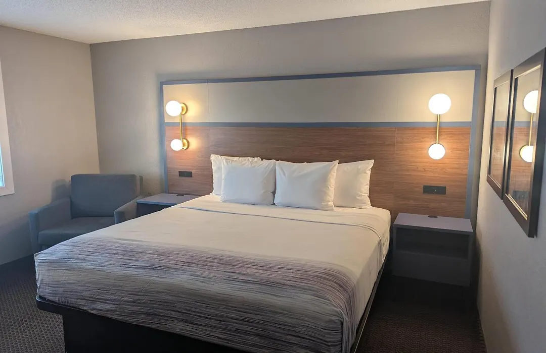 Americinn By Wyndham St. Peter-1