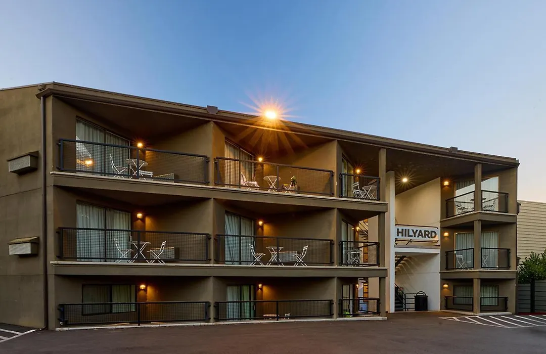 Hayward Inn-1