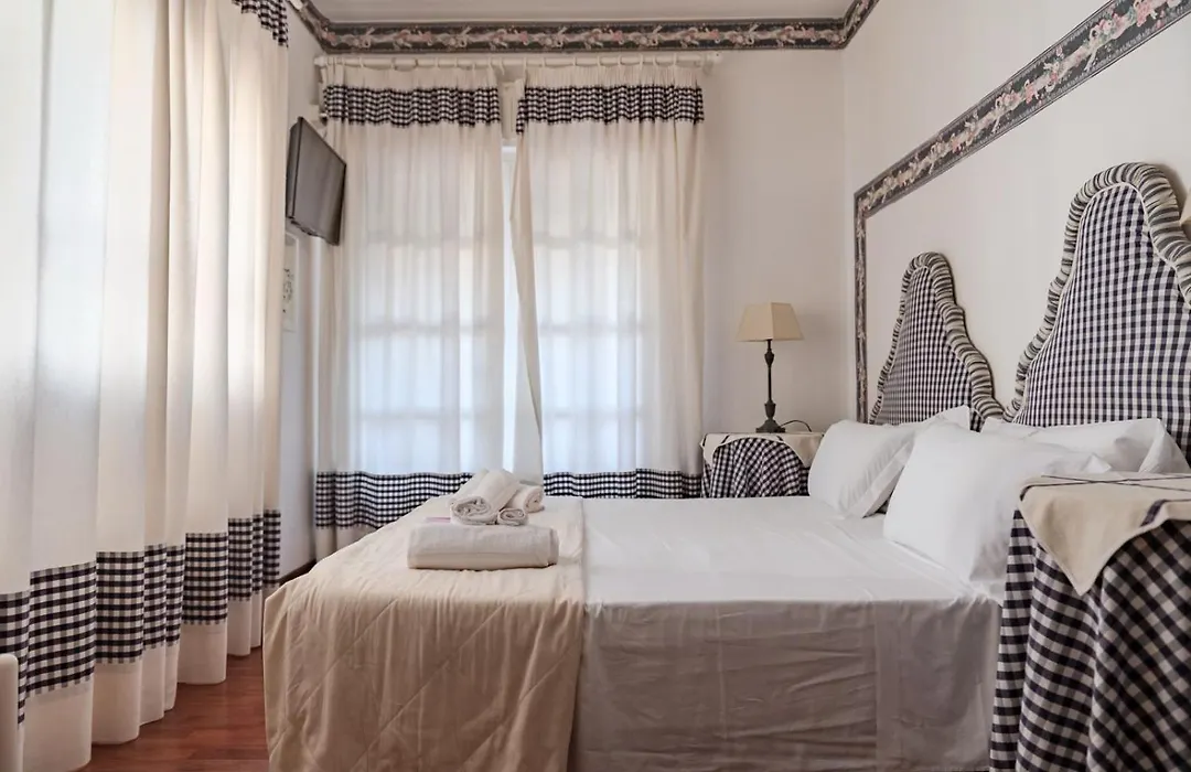 Agora Park Hotel-1