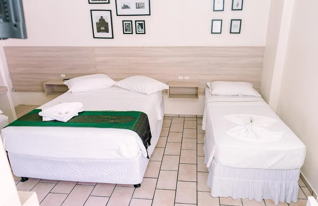Hotel Dinamarca-1