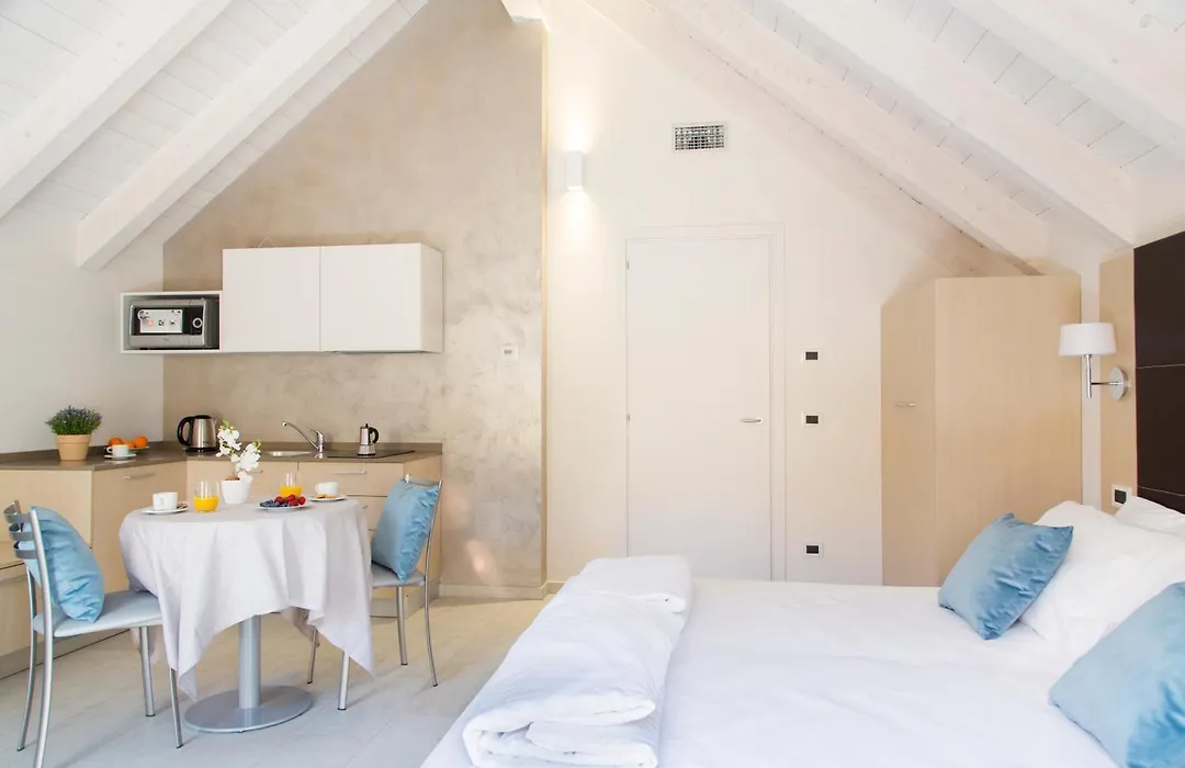 Domus Residence-1