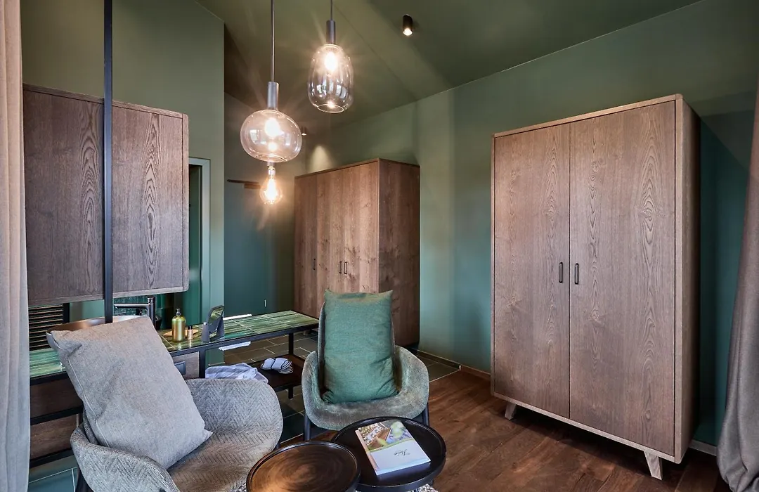 Floris Green Suites By Parc Hotel Florian-1