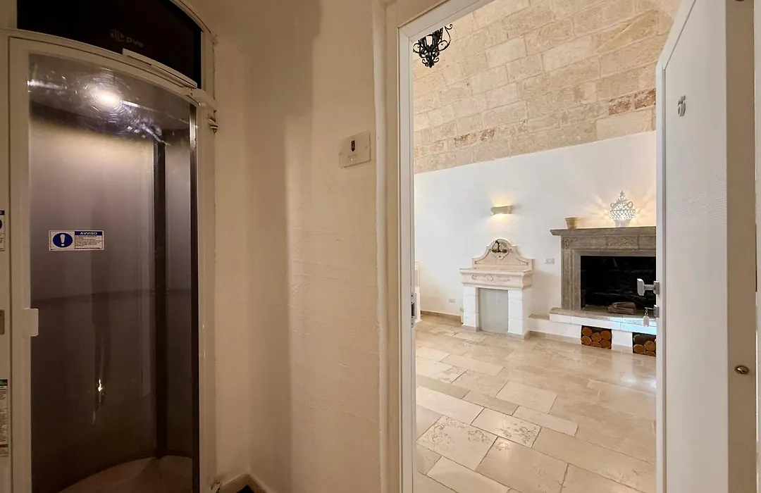 Vittorio Emanuele Charming Suites-1