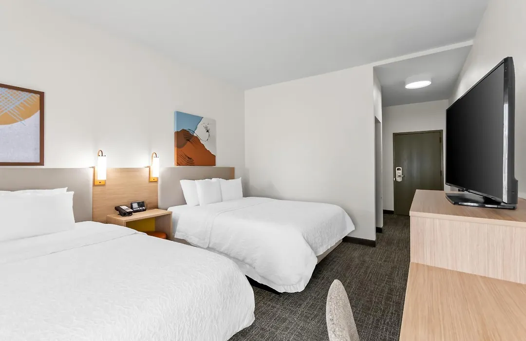 Spark By Hilton Bardstown-1