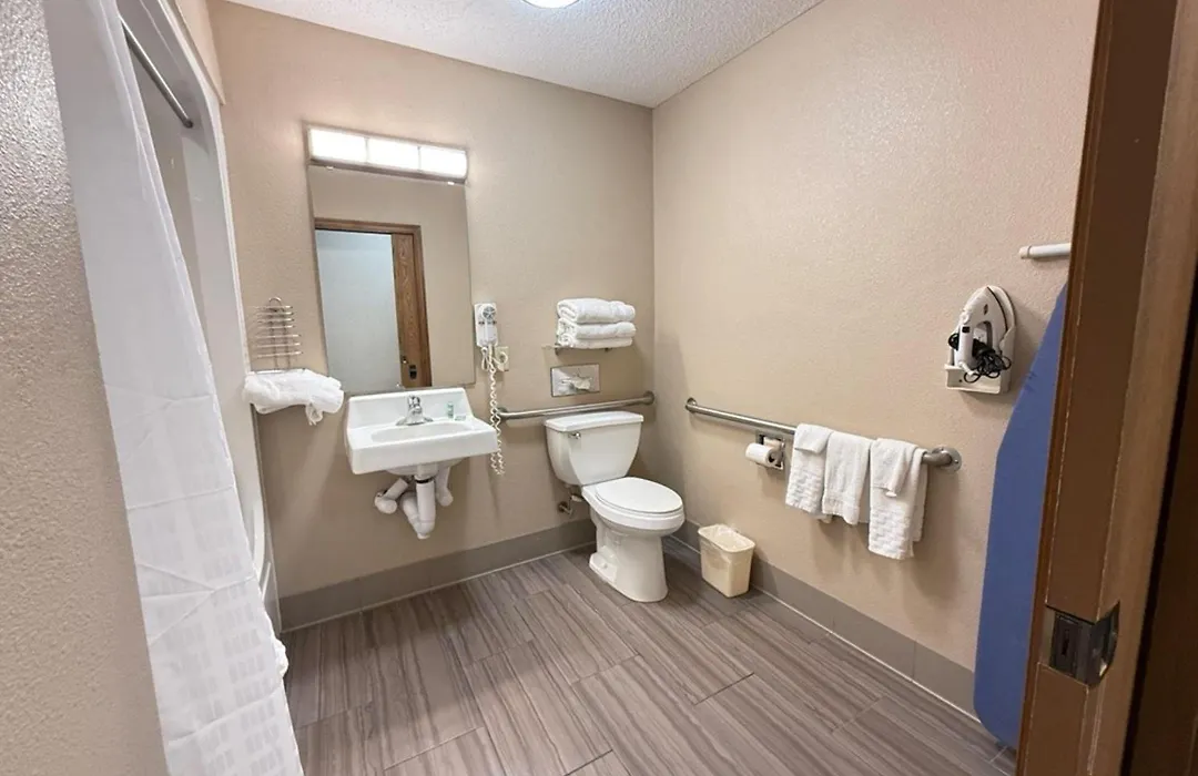Surestay By Best Western Grove City-1