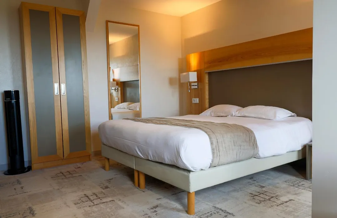 Hotel Le Cercle-1