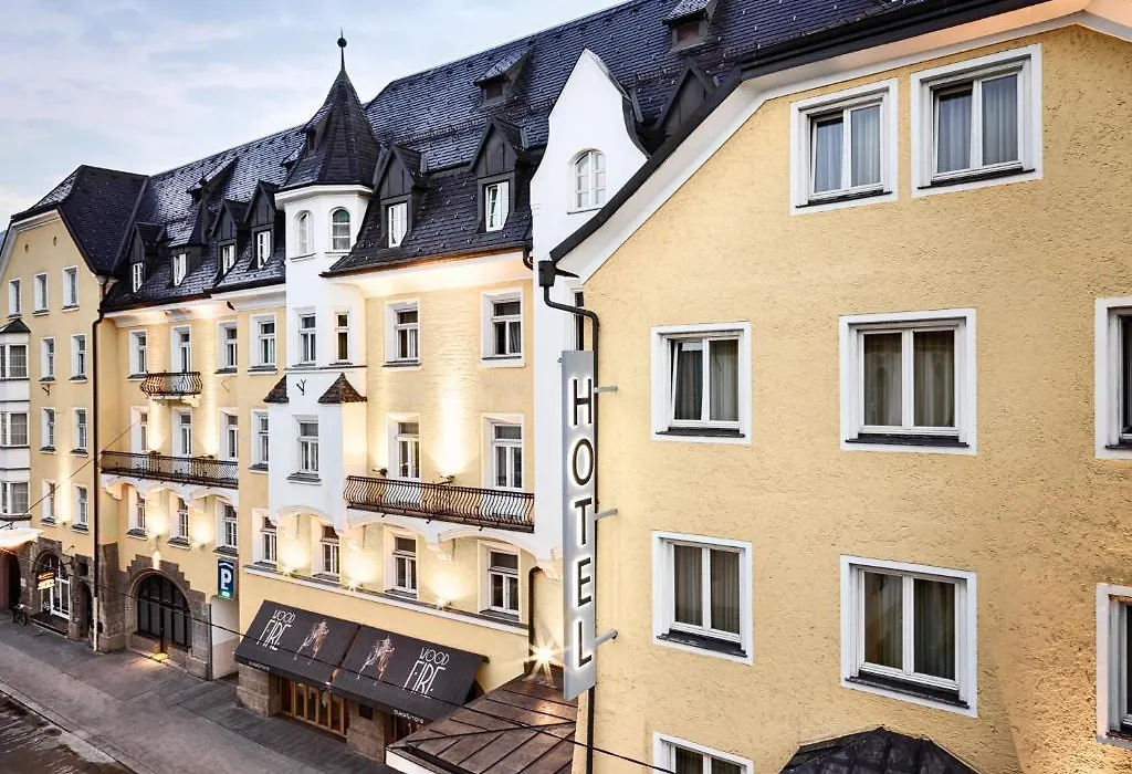 Hotel Grauer Bär-1