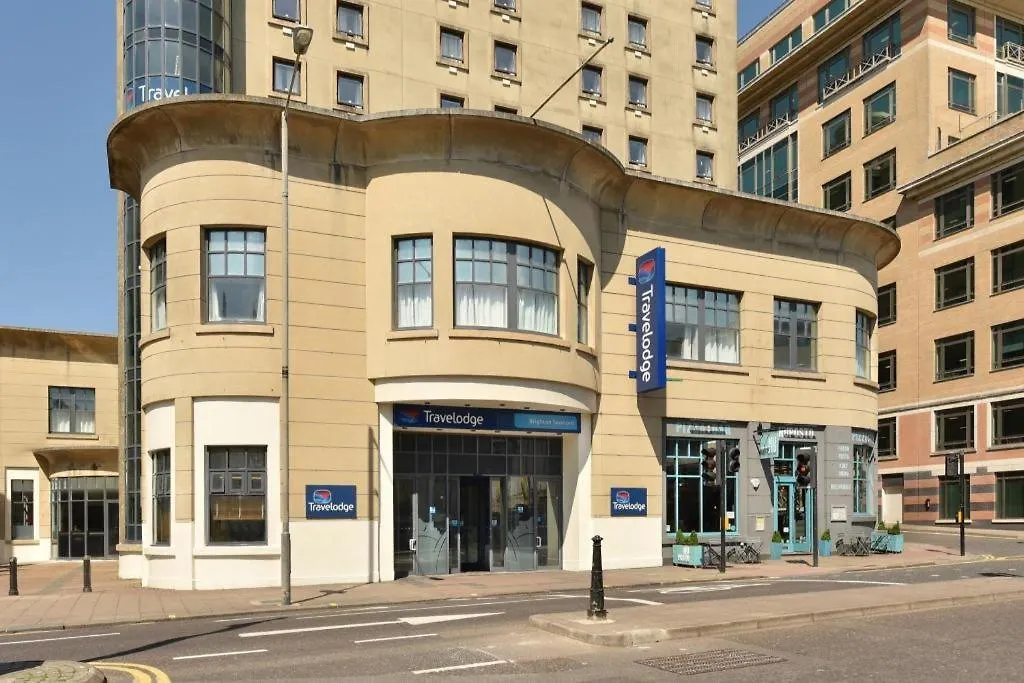 Travelodge Brighton Seafront-1