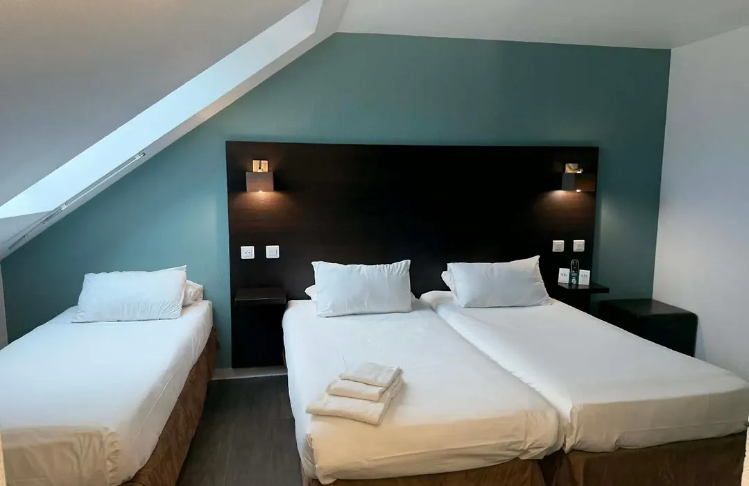 Logis Hotel Lons-le-Saunier - Restaurant Le Grill-1