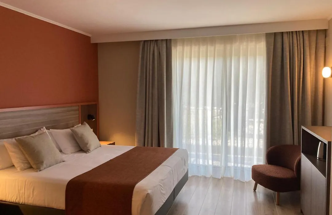HG La Molina-1