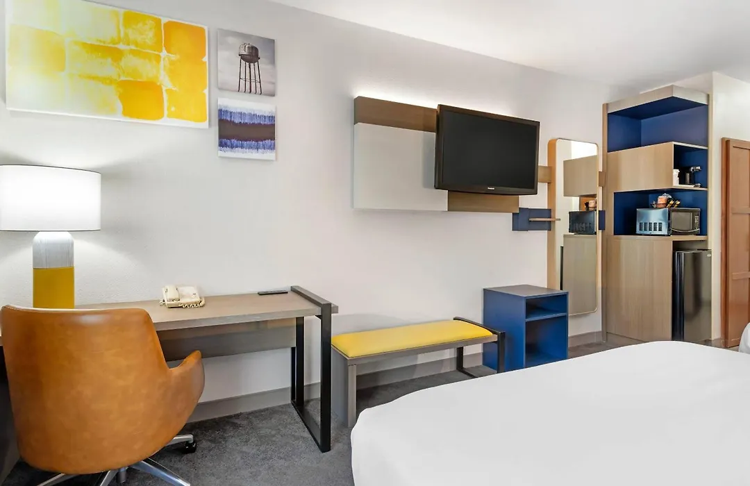 Comfort Inn & Suites Sacramento - University Area-1