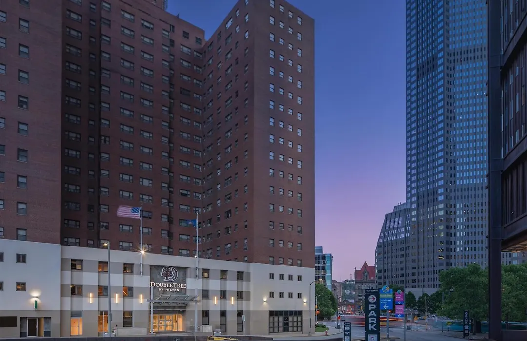 Doubletree By Hilton Hotel & Suites Pittsburgh Downtown-1