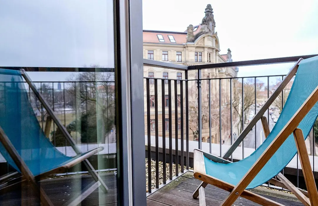 Motel One Dresden - Palaisplatz-1