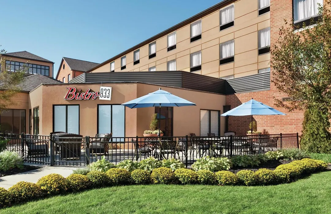 Hilton Garden Inn South Bend-1