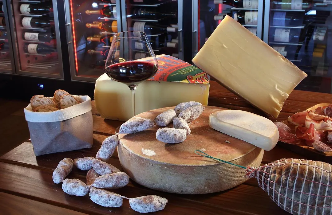 Hotel Koh-I Nor By Les Etincelles-1