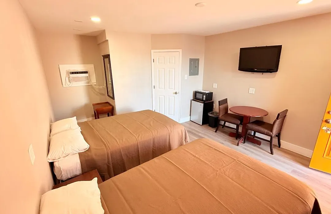 Beachtree Motel-1