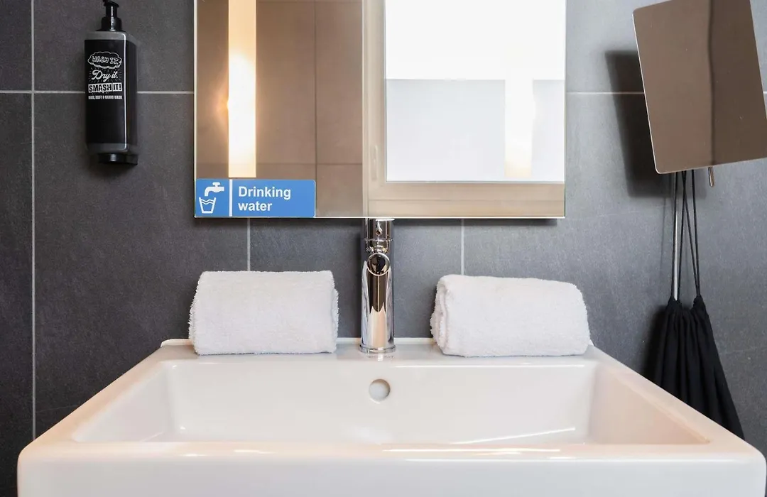 Ibis Styles Geneve Palexpo Aeroport-1