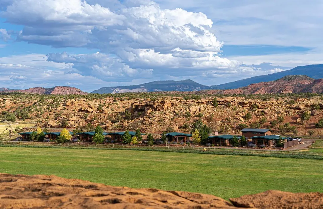 Cougar Ridge Resort-1