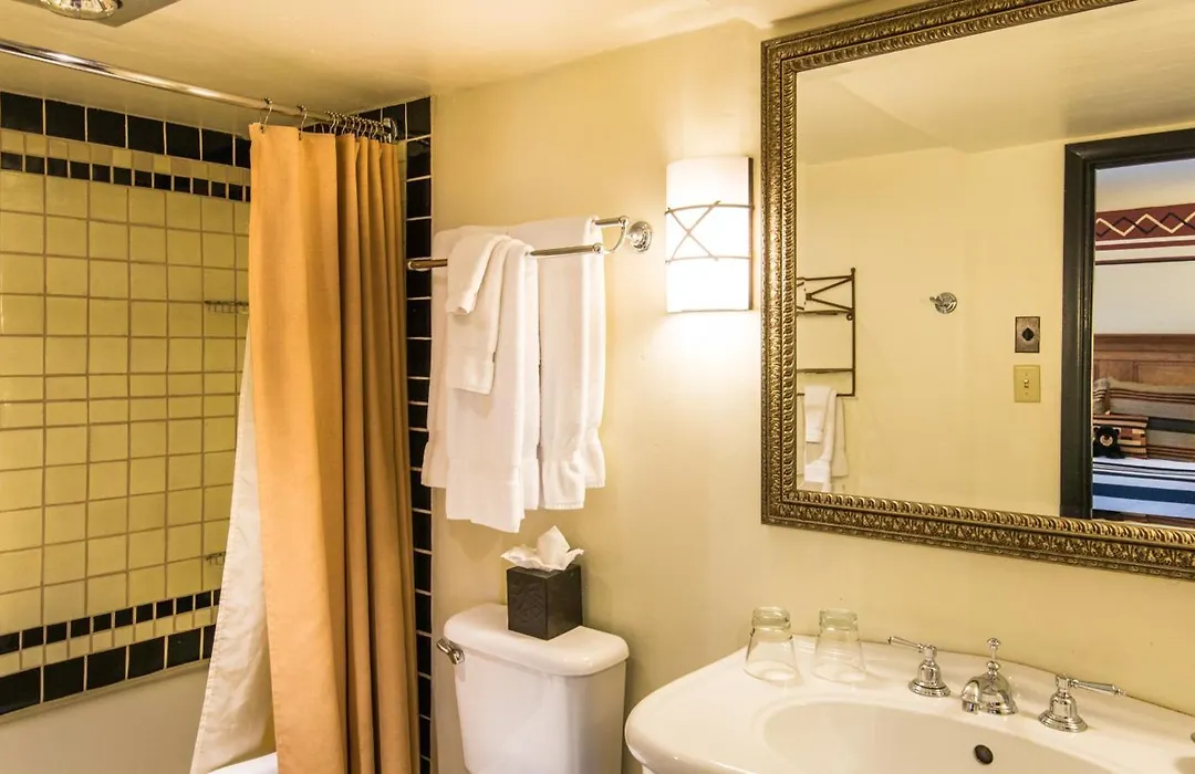 Inn & Spa At Loretto-1