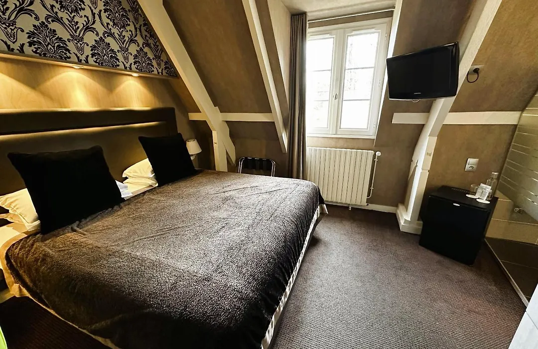 Le Manoir du Lys, The Originals Relais (Relais du Silence)-1