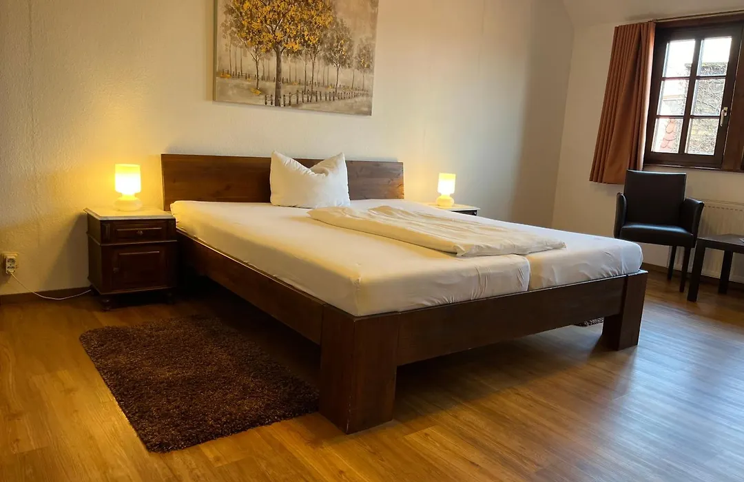Hotel Weingärtner-1