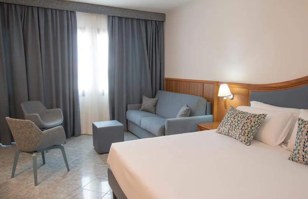 Hotel Casino'-1