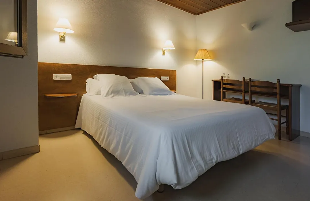 Hotel Can Blanc-1