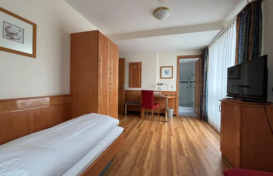 Hotel Krone-1