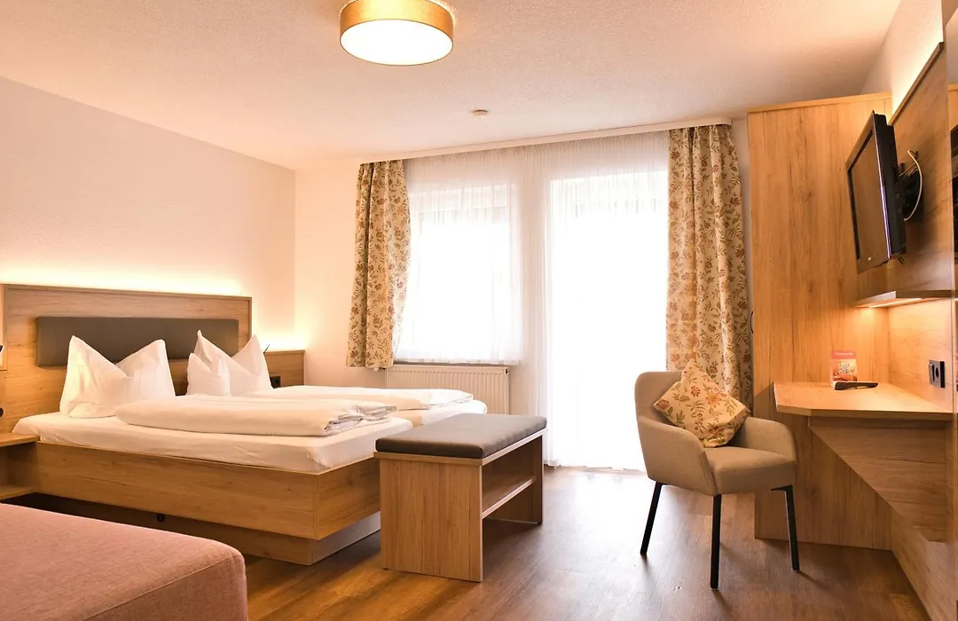 Landhotel Schellenberg-1