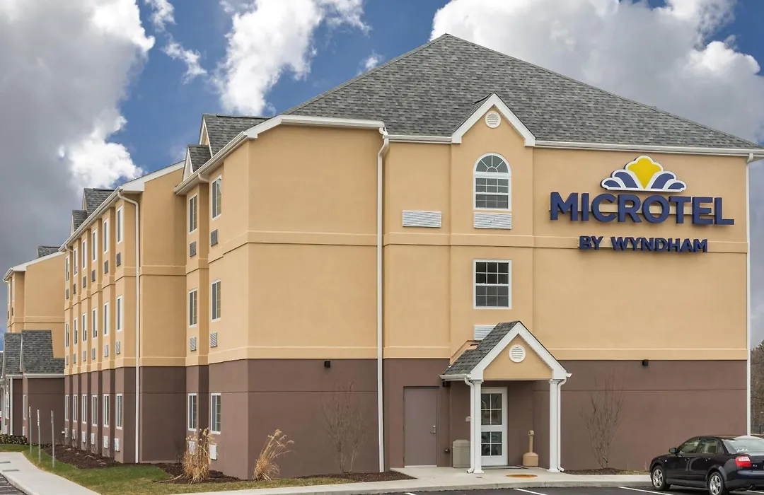 Microtel Inn & Suites By Wyndham Beaver Falls-1