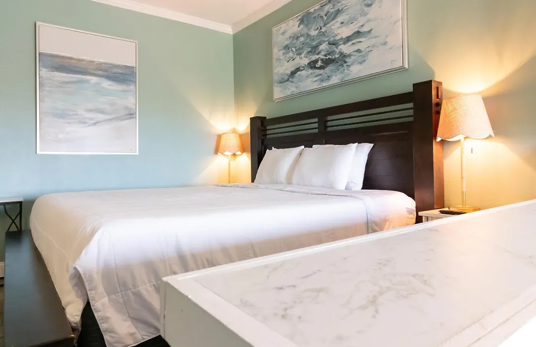 Palm Suites Trademark Collection By Wyndham-1