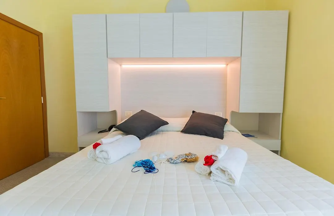 Hotel Mercedes-1