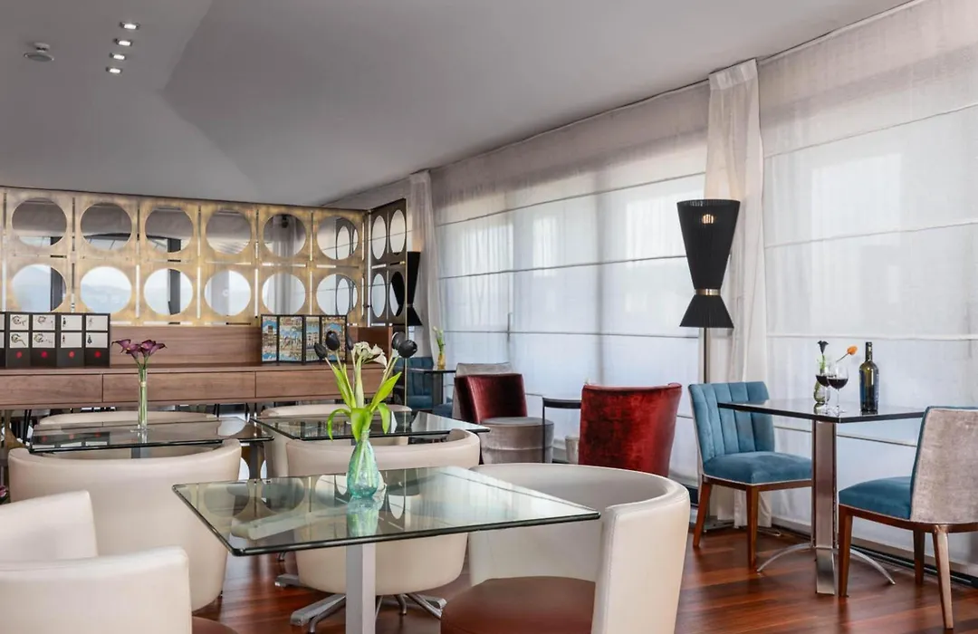 Doubletree By Hilton Florence Metropole-1