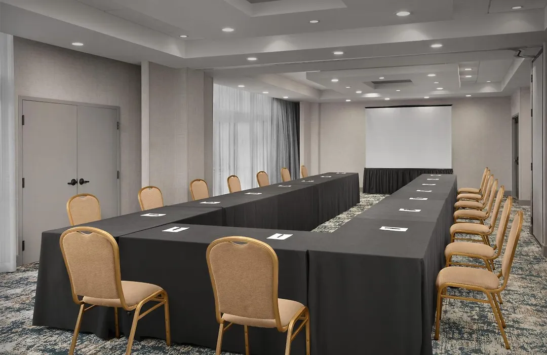 Doubletree By Hilton Lax - El Segundo-1
